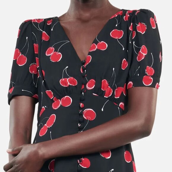 La Cerise Cherry Printed long dress with Buttoning - Picture 3 of 8